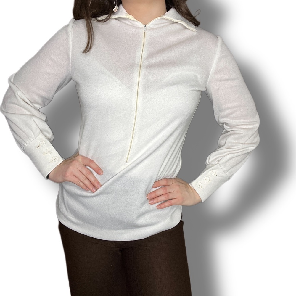Vintage 1970s White Mock Turtleneck Zip Long Sleeve Blouse - Picture 2 of 12